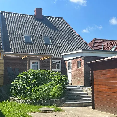 بيت للعطل Dien To Huus